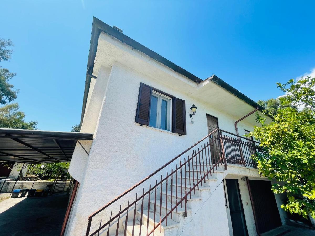 La Casa Di Nonna Attilia Apartment Fondi Ngoại thất bức ảnh